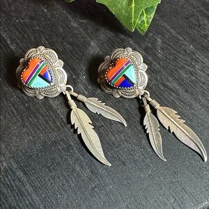 Q T Carolyn Pollack earrings silver heart shaped with feathers 925 unique design